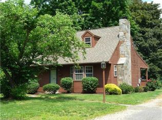 1275 Enfield St, Enfield, CT 06082