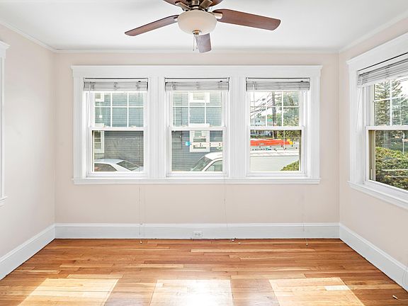 5th image of 184 Faneuil St #1