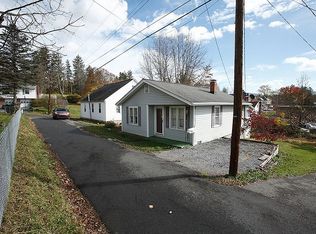 108 E Wiseman Ave, Fayetteville, WV 25840