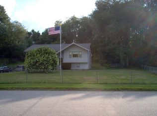 15 Terrace Dr, Oakdale, CT 06370