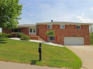 1501 Walker Rd, Follansbee, WV 26037