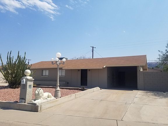 4th image of 301 E Desert Dr