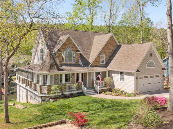 7 Bolling Cir, Palmyra, VA 22963