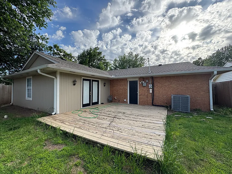 4765 Spiva Dr — Photo 15