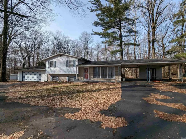 5446 E Wheatland Rd, Vincennes, IN 47591