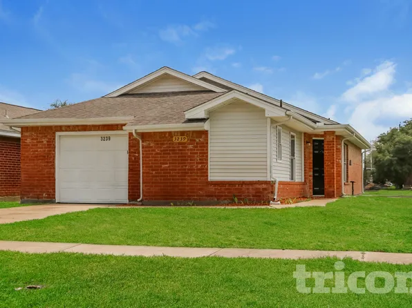 3239 Kelling St, Houston, TX 77045