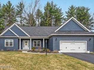 1 Placid Pines Ct, Ballston Lake, NY 12019
