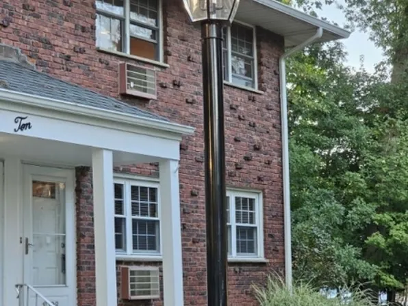 1008 Washington Dr, Ramsey Boro, NJ 07446