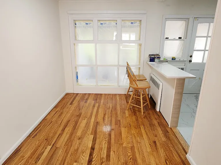 1502 Sunnyfield Dr — Photo 3