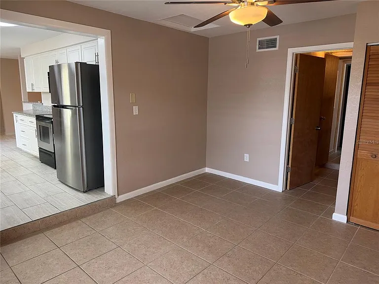 5333 Duncanwood Dr — Photo 28