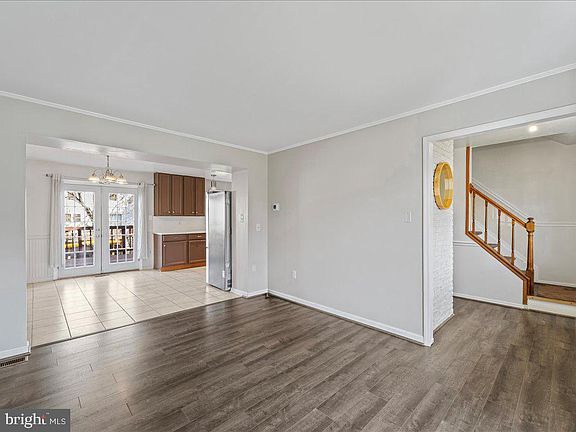 5th image of 2904 Madeira Ct