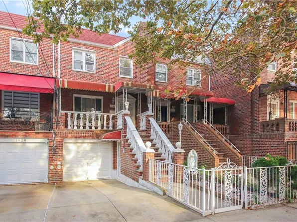 1931 East 52nd Street image 1 of 21