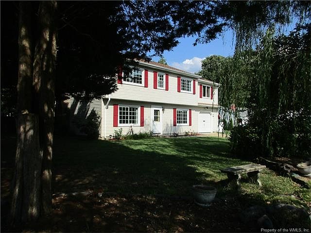 1st image of 101 Nevada Cir
