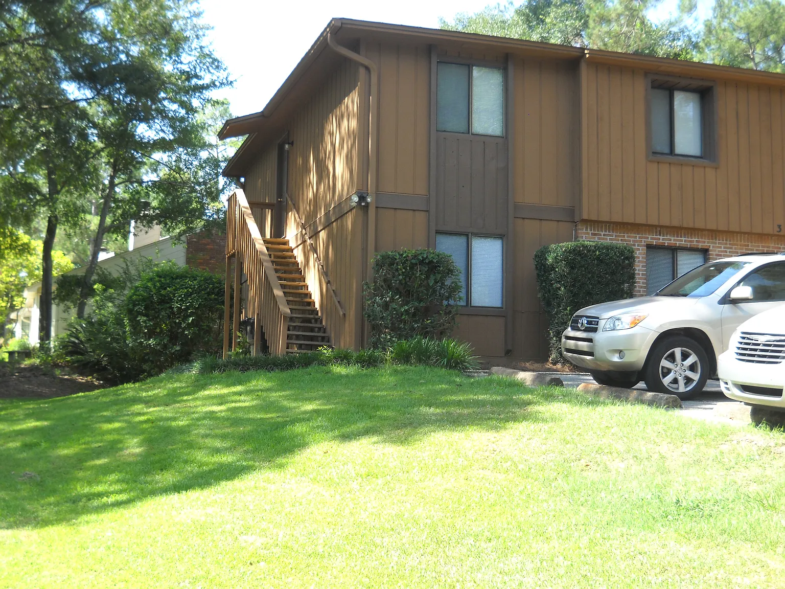 2 bed, 840 sqft, $1,295 — Photo 1