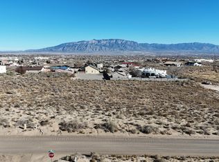 1304 10th St SW, Rio Rancho, NM 87124