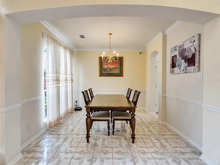 13315 Georgetown Dr — Photo 6