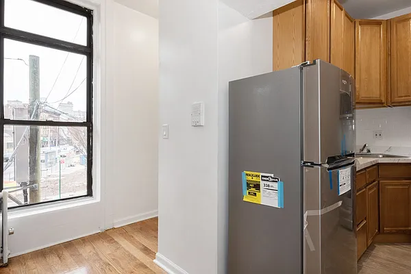 Rented by Century 21 American Homes | media 15