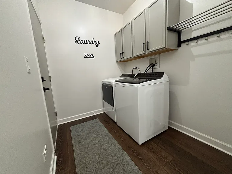 2610 Amber Ln — Photo 11