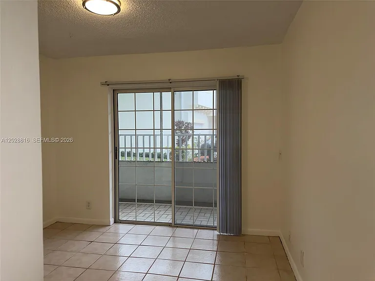 10441 Mahogany Key Cir #106 — Photo 10