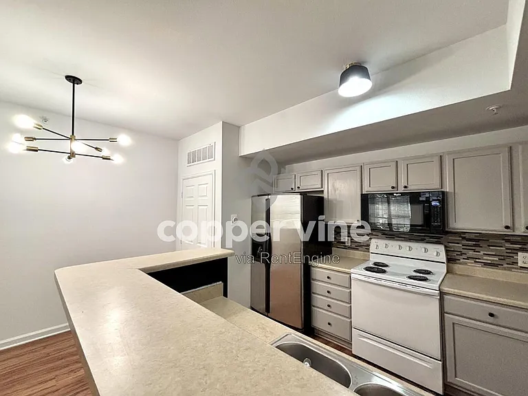 14319 E Grand Dr #167 — Photo 5