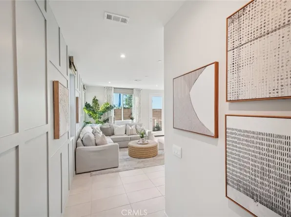 5651 Carreon Way, Fontana, CA 92336