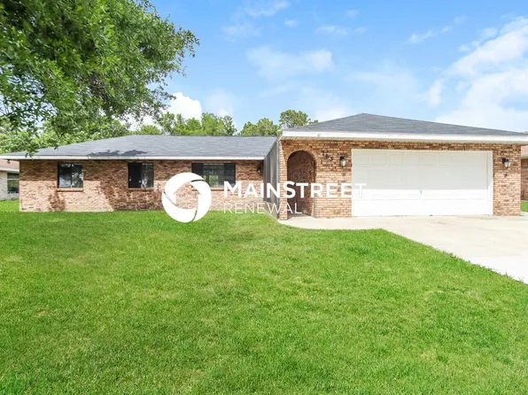 763 Bremerhaven St NW, Palm Bay, FL 32907