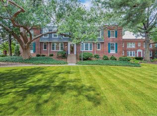 1774 N Troy St APT 722, Arlington, VA 22201