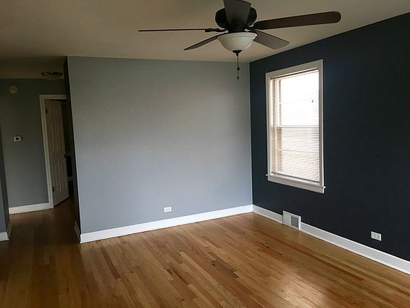 2nd image of 114 Bohland Ave
