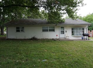 1405 Sherman St, Danville, IL