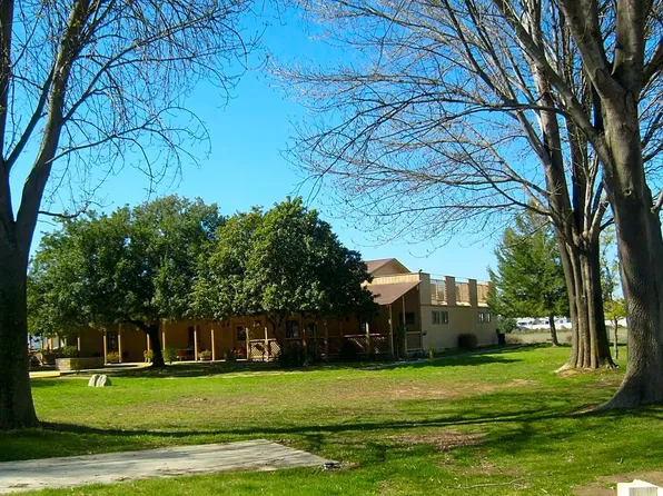 Camper Resorts of America, 375 Ramona Expy #188a23638, Perris, CA 92571