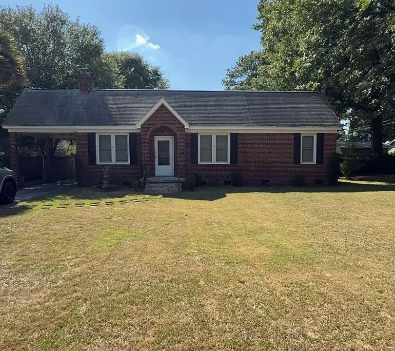 1516 Axtell Dr