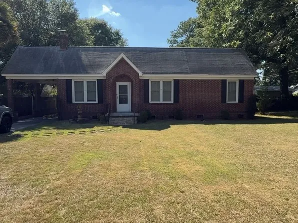 1516 Axtell Dr, Cayce, SC 29033