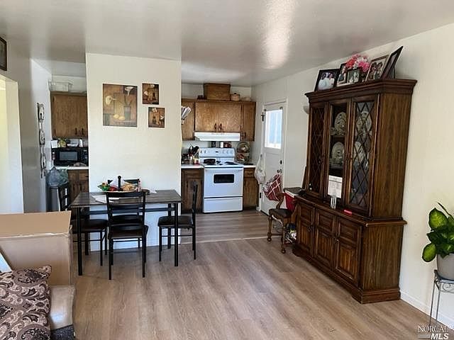 1st image of 2591 - 2593 Aspen Lane