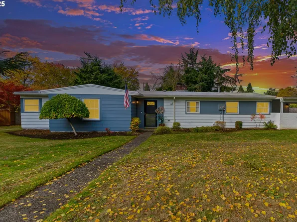 206 Farview Dr, Vancouver, WA 98661