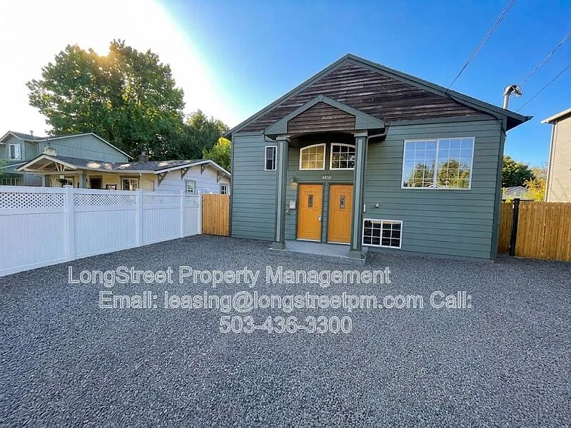 3 bed, 1.0 bath, 1500 sqft, $2,195 — Photo 1