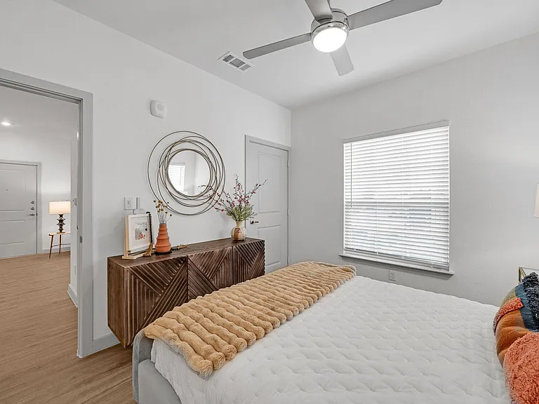 THE RESIDENCES AT LANDON RIDGE — Photo 14