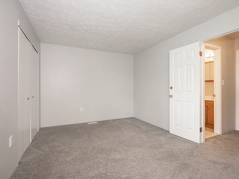 38285 North Ln #L202 — Photo 12