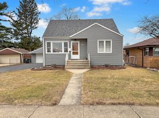 10812 Princess Ave, Chicago Ridge, IL 60415