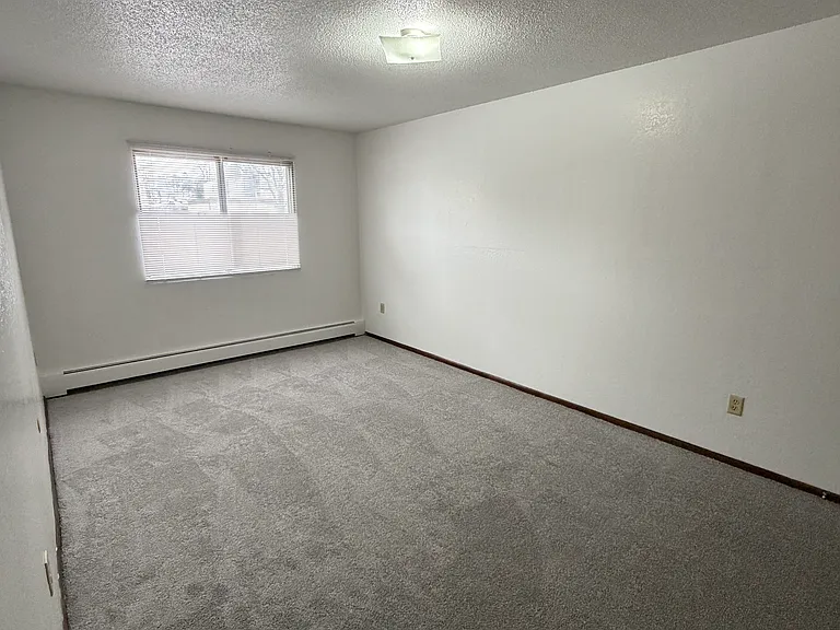 1887 E Wilson Ave #5 — Photo 3