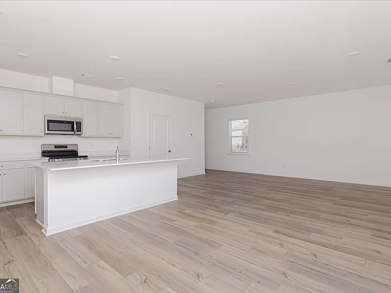 218 Hickory Ridge Trl — Photo 13