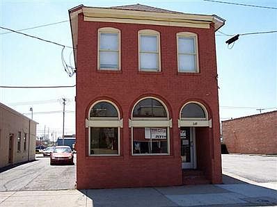 1st image of 149 E Washington St