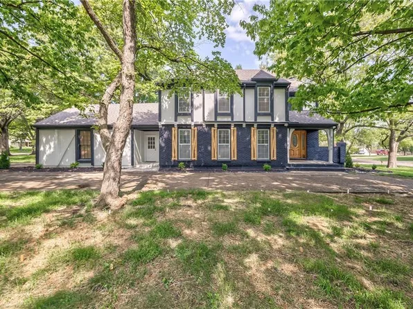9500 W 104th St, Overland Park, KS 66212