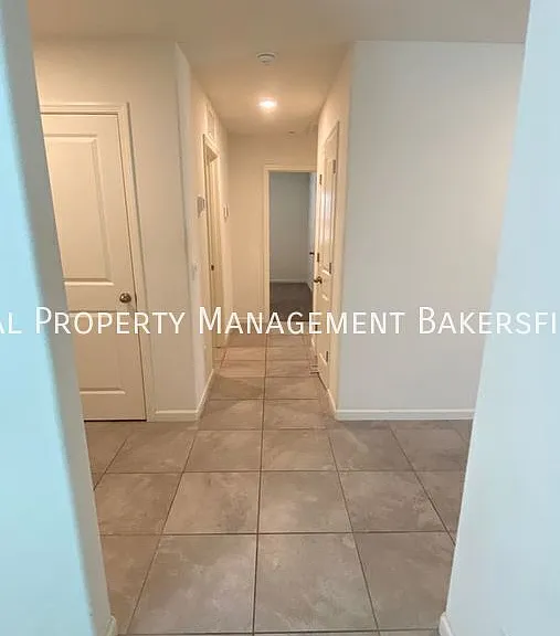 6000 Whaleback Ave — Photo 4