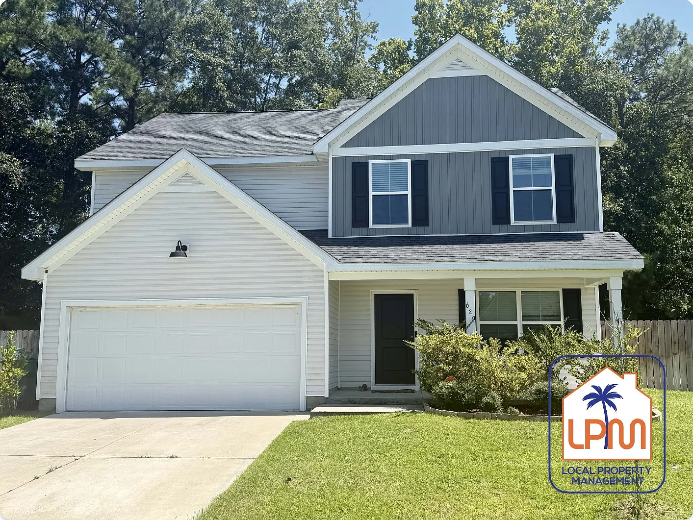 3 bed, 2.5 bath, 2103 sqft, $2,400 — Photo 1