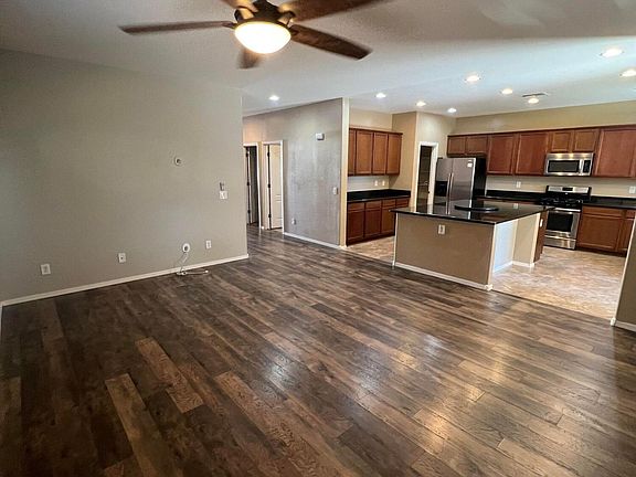 3rd image of 2105 S Ponderosa Dr