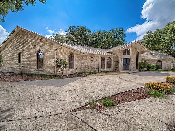 2nd image of 8302 WINDWAY DR