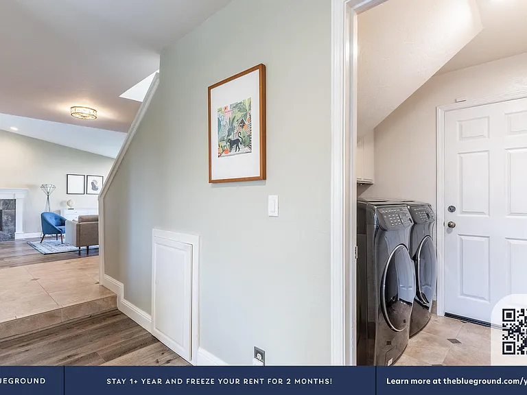 Washer/Dryer in Apartment