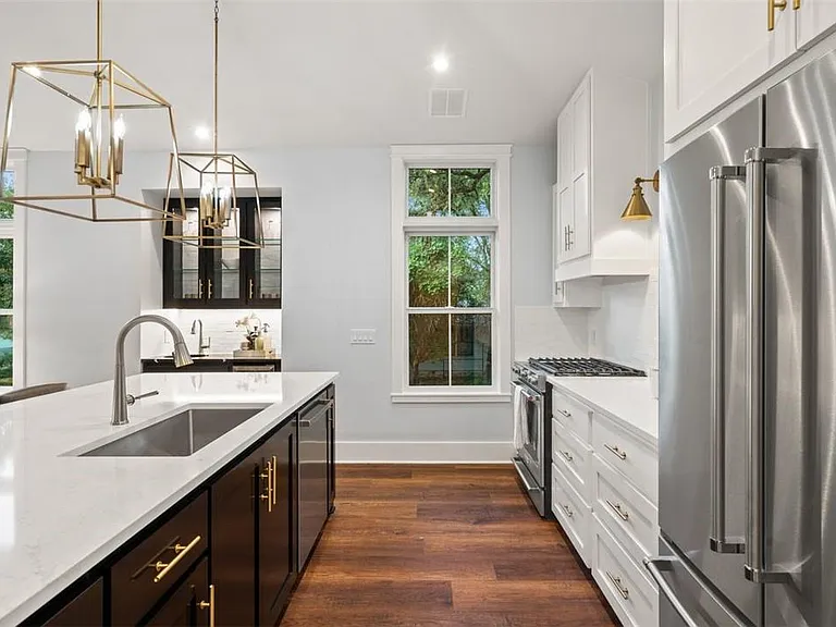 1801 Alta Vista Ave #C — Photo 14