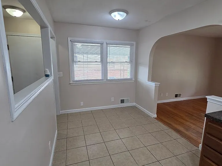 3215 S Chase Ave — Photo 3