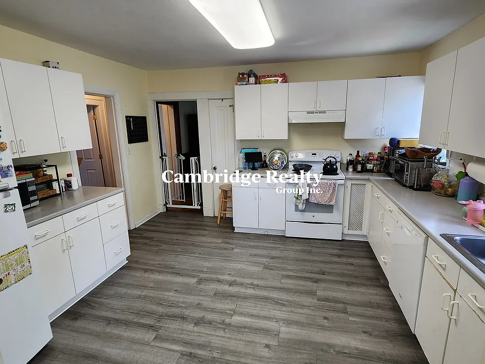 24 Alewife Brook Pkwy #2T